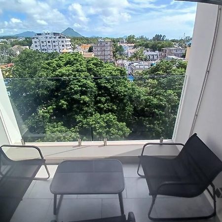 Grand Appartement Contemporain Sur Flic En Flac Proche De La Plage Esterno foto